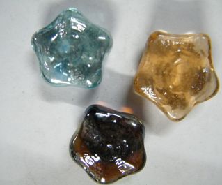 Стеклянные фигурки для декора 