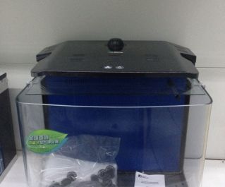 Аквариум  36 л. черный, светильник 13,7В, система фильтрации, помпа 5В (LAT-40/B)